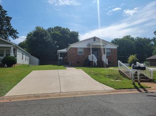 2967 Ridge Ave, Charlotte, NC 28208