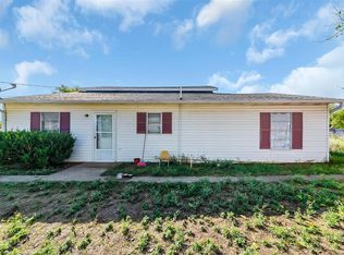 2610 Western Hills Dr, Lancaster, TX 75146