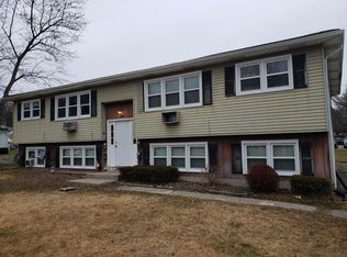 79 Rosario Dr APT 3, Waterbury, CT 06708