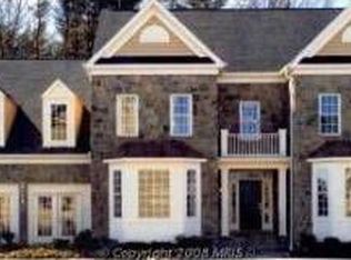 10801 Catron Rd, Perry Hall, MD 21128