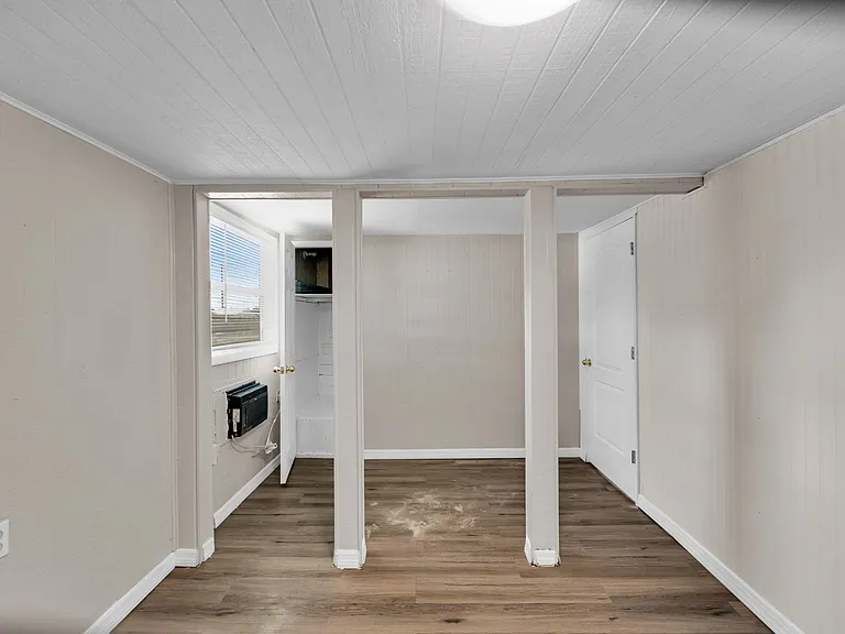 2950 Packinghouse Rd — Photo 14