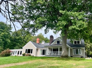 (Undisclosed Address), Chagrin Falls, OH 44022