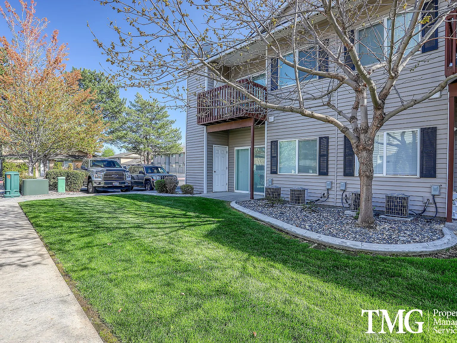 Aaron Ridge Apartments — Photo 4