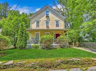 11 Wurts Ave, New Paltz, NY 12561