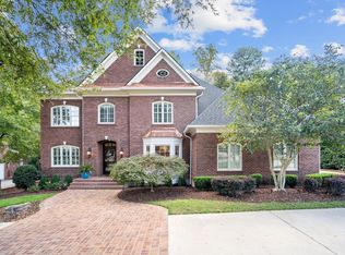 303 Devonhall Ln, Cary, NC 27518