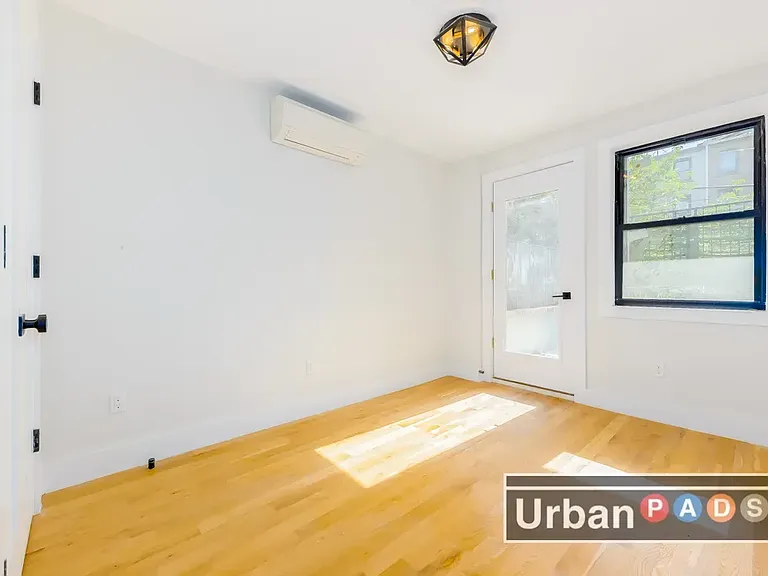 184 Adelphi St #2B — Photo 3