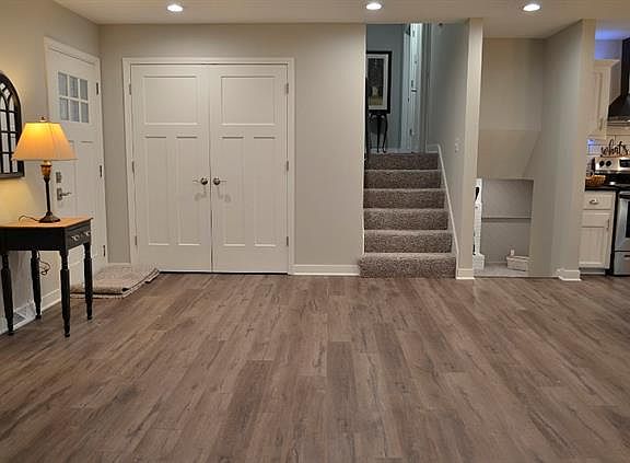 5th image of 907 Kingston Ct