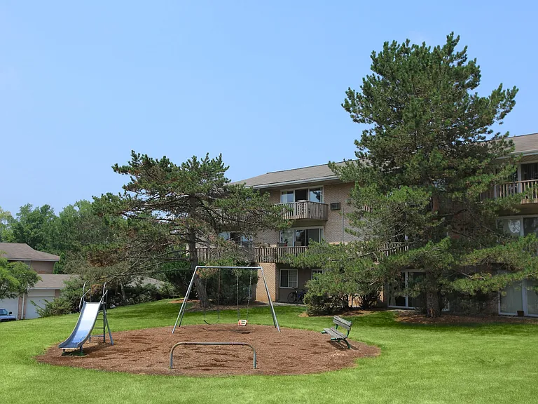 Warren Wood — Photo 15