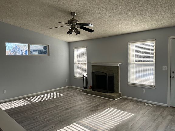4th image of 5397 S Truckee Ct