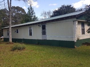 1038 Raborn Rd, Mccomb, MS 39652