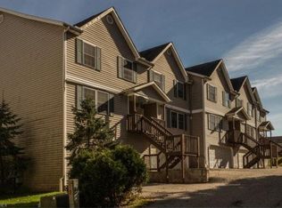 8830 Stone Way NW, North Canton, OH 44720