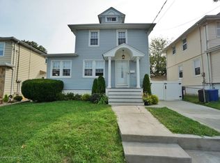 121 Mountainview Ave, Staten Island, NY 10314
