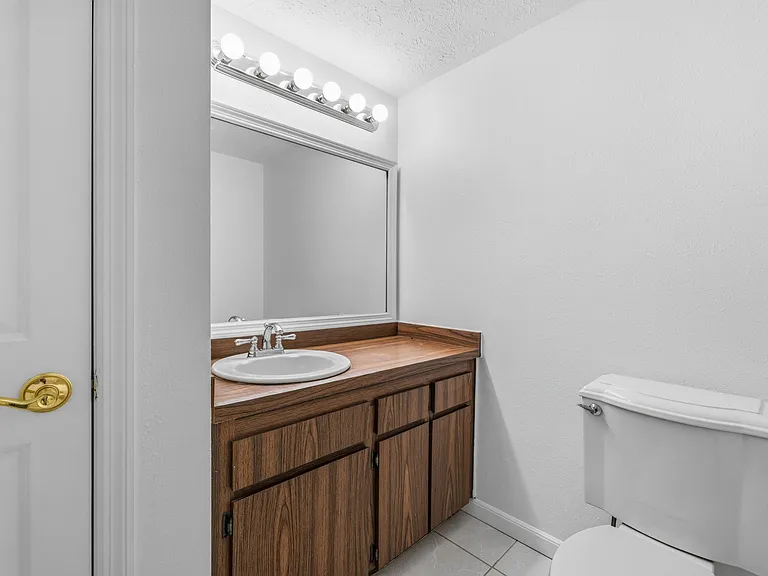 15710 Pinto Pl — Photo 5