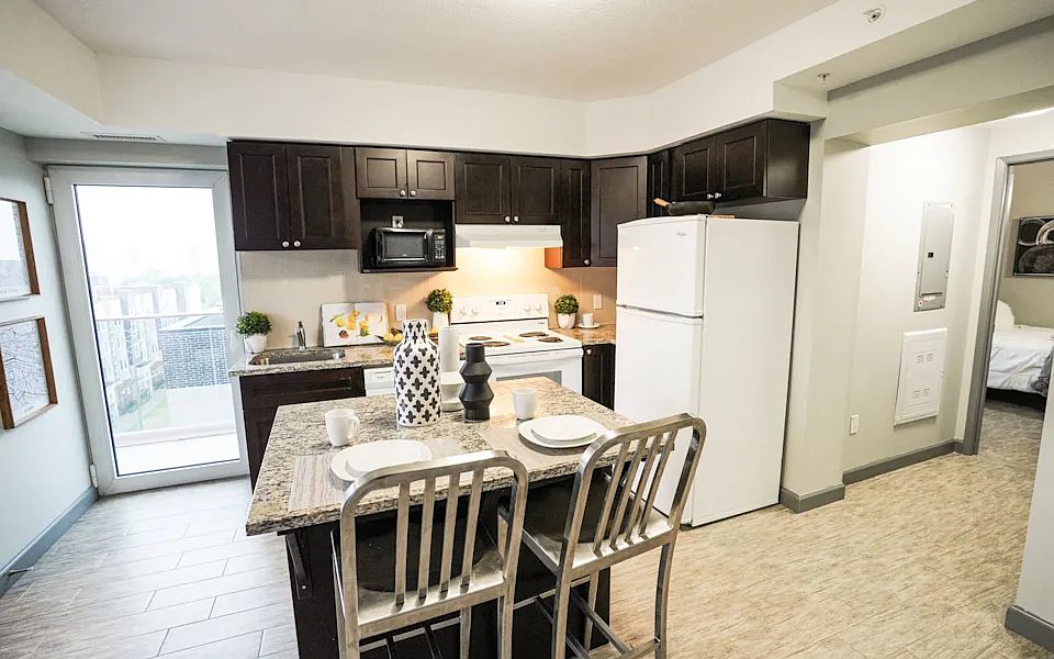 1st image of 246 Albert St #105
