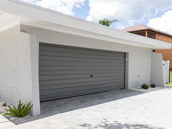 2nd image of 5303 SEA FOREST DRIVE