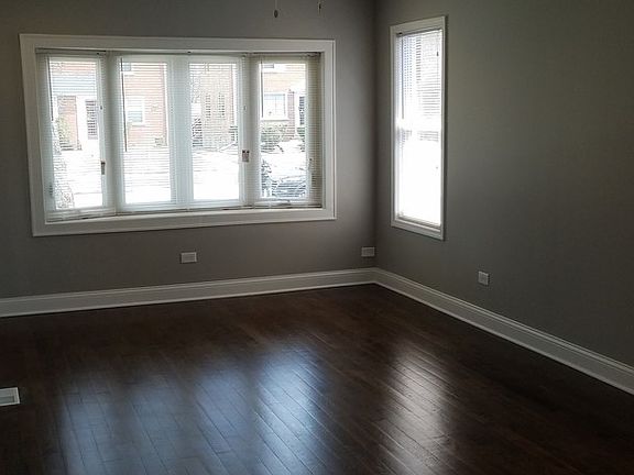 4th image of 8506 S Saint Lawrence Ave