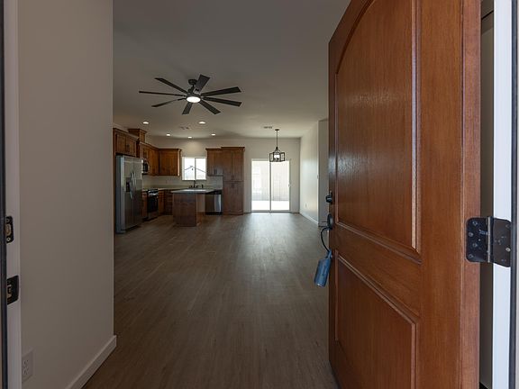 4th image of 10849 E 46th Pl