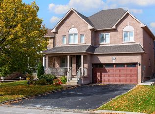 3143 Innisdale Rd #BASEMENT, Mississauga, ON L5N 6P2