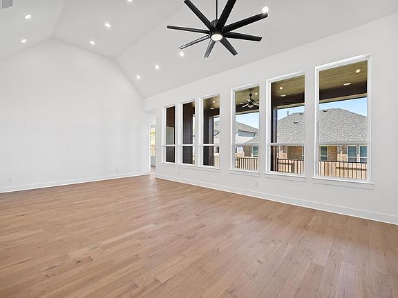 7th image of this home
