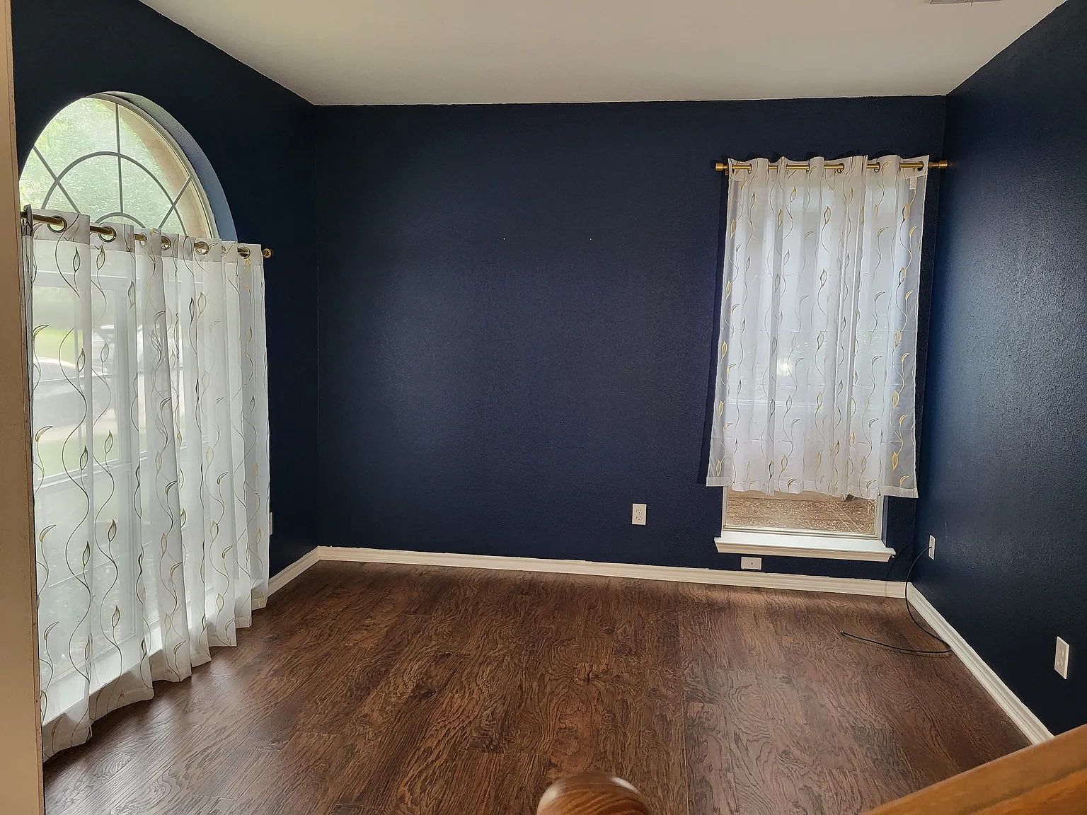 4 bed, 2.5 bath, 2289 sqft, $2,690 — Photo 4