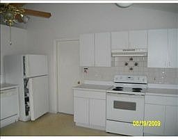 1st image of 559 Eagle Ct