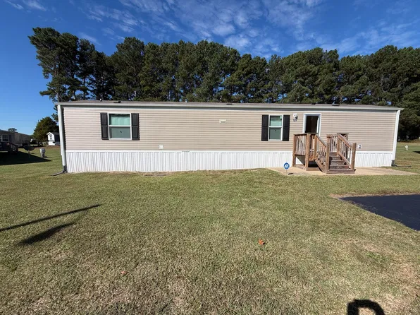 109 Hedgerow Ln, Clayton, NC 27520