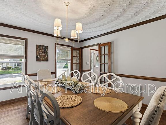 5th image of 1001 Santa Clara Ct