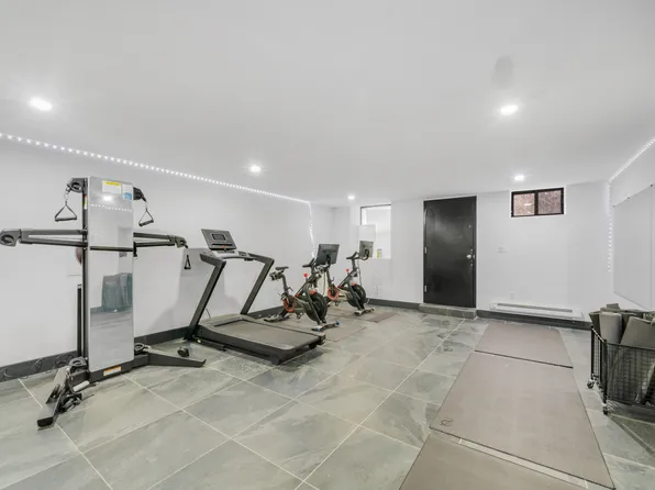 2503 Hughes Avenue 4A image 37 of 38
