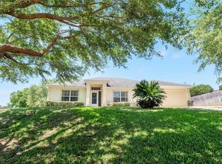 1509 Oak Valley Blvd, Minneola, FL 34715