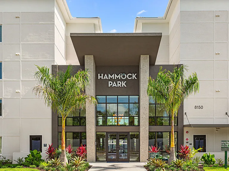 Hammock Park — Photo 43
