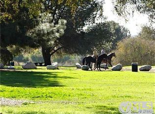 16052 Filbert St, Sylmar, CA 91342