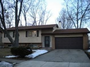 358 Hermitage Rd, Columbus, OH 43230