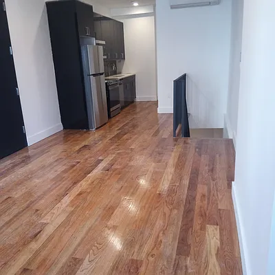 Rented by Spot It Realty LLC | media 44