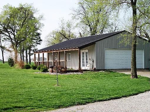 3rd image of 3650 Eagle Crest Dr