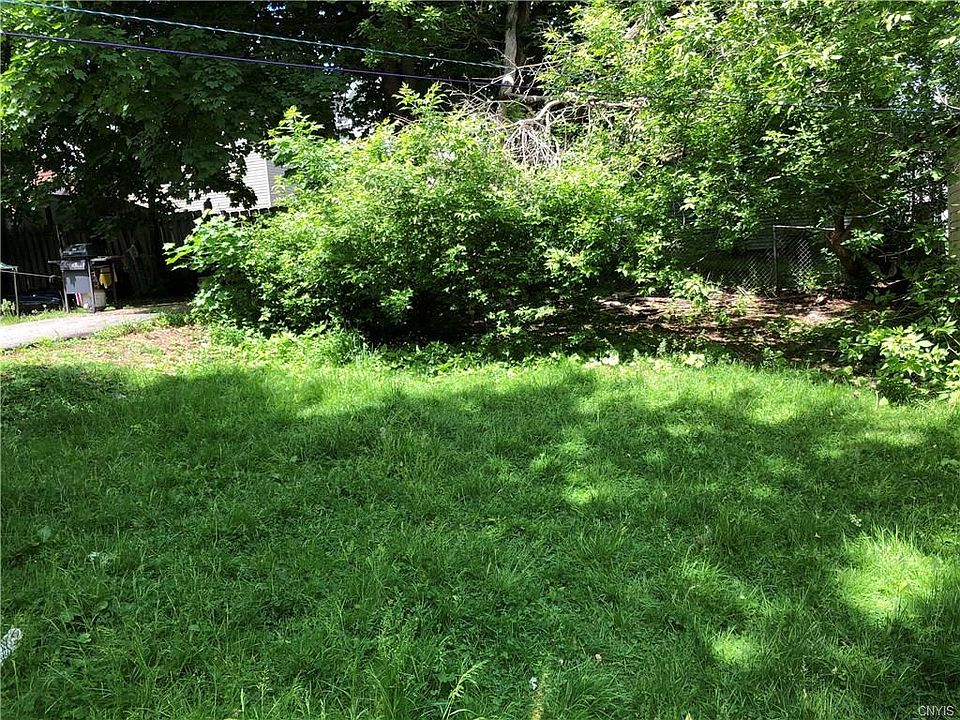 2nd image of 912 Brayton Park Pl