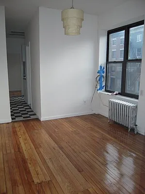 Rented by R New York | media 43