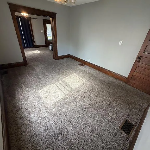 242 W Summit St #244 — Photo 4