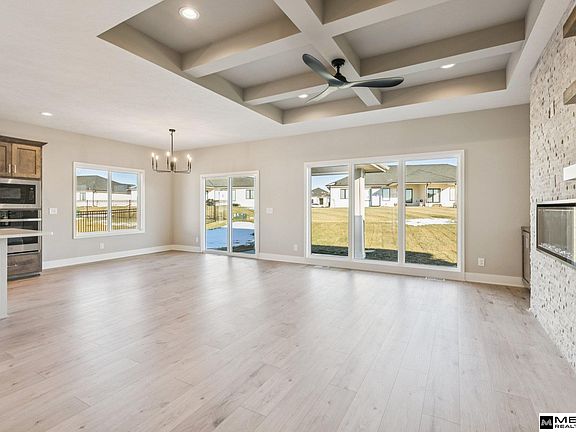 4th image of 20952 Jaynes St