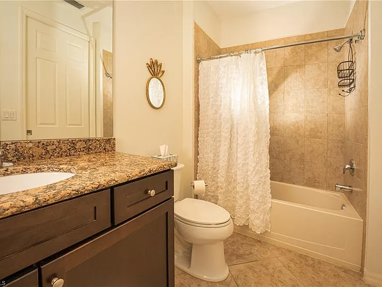 8986 Cambria Cir #22 — Photo 17