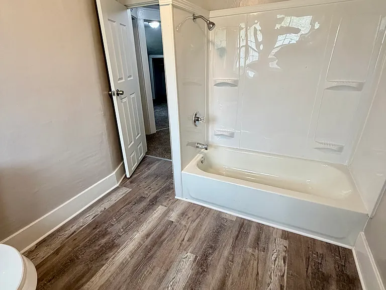 1652 Wisconsin Ave #2 — Photo 13