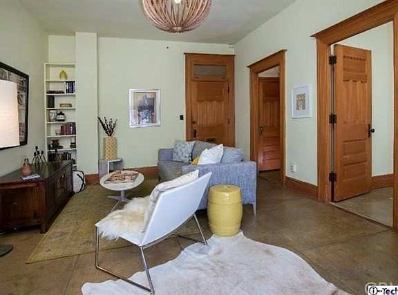 4th image of 99 S Raymond Ave #604