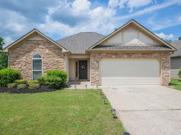 95 Fox Run Ln, Pell City, AL 35125