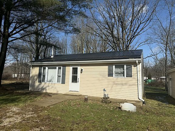 2nd image of 1962 Lillian Ave