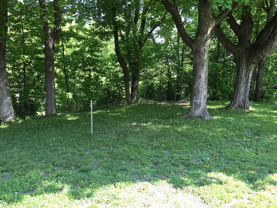To left of private rd. 