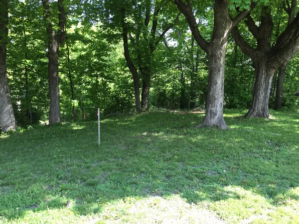 741 Old Beach Ln, Waconia, MN 55387