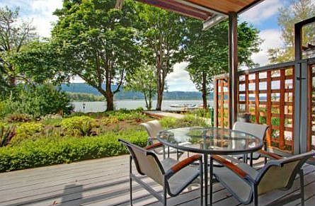 2nd image of 4327 E Lake Sammamish Pkwy SE