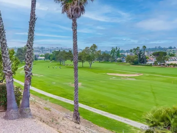 1976 Fairway Circle Dr, San Marcos, CA 92078