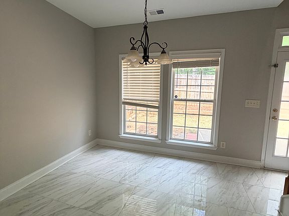 2nd image of 455 Roland Manor Dr