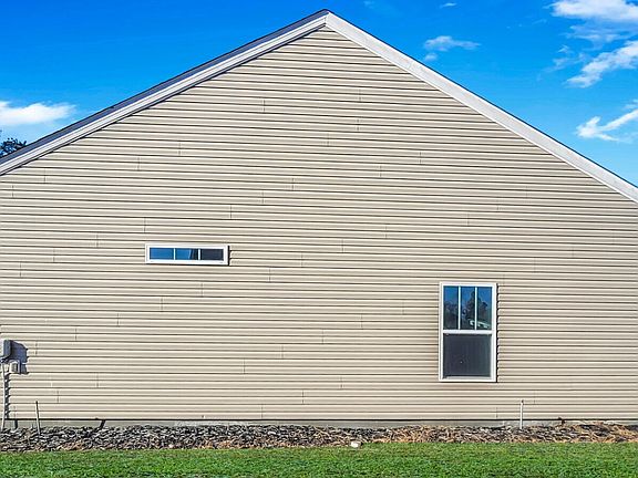 5th image of 151 Gavin Way