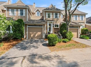 5 Fairway View Ln #5, Norton, MA 02766
